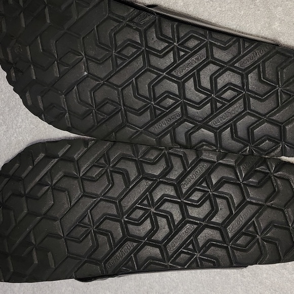 Aerothotic Womens Black Strappy Sandals Size 8 Preowned - Picture 10 of 11